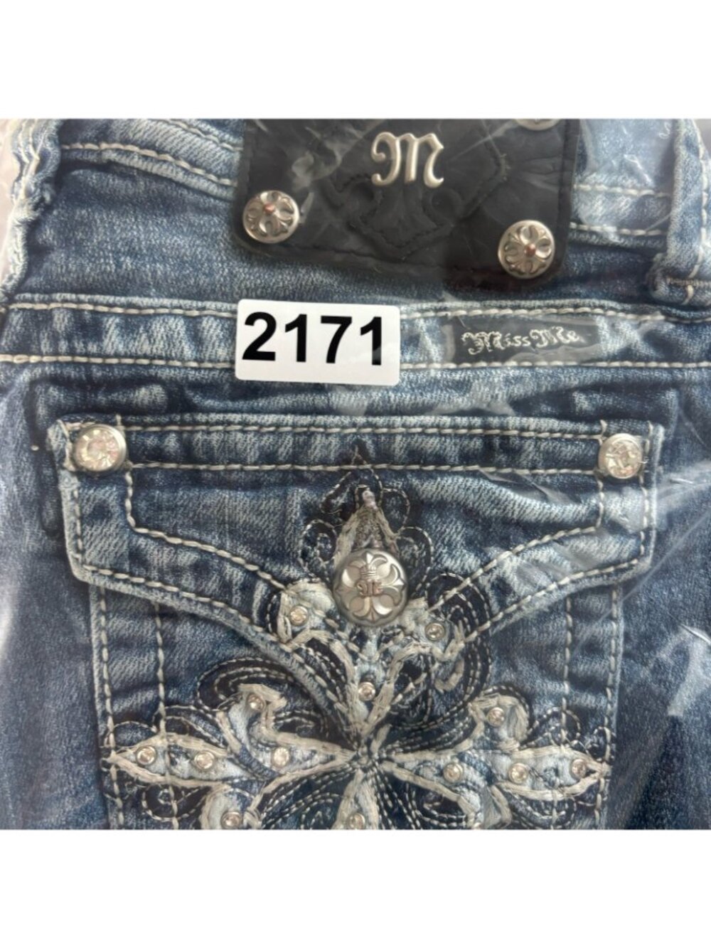 MISS ME Capri Jeans Embellished Sequins Distressed Light Wash Size 24 - Picture 12 of 12